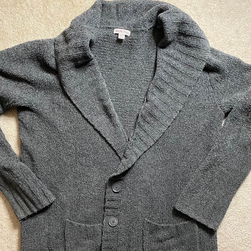 Super soft grey cardigan